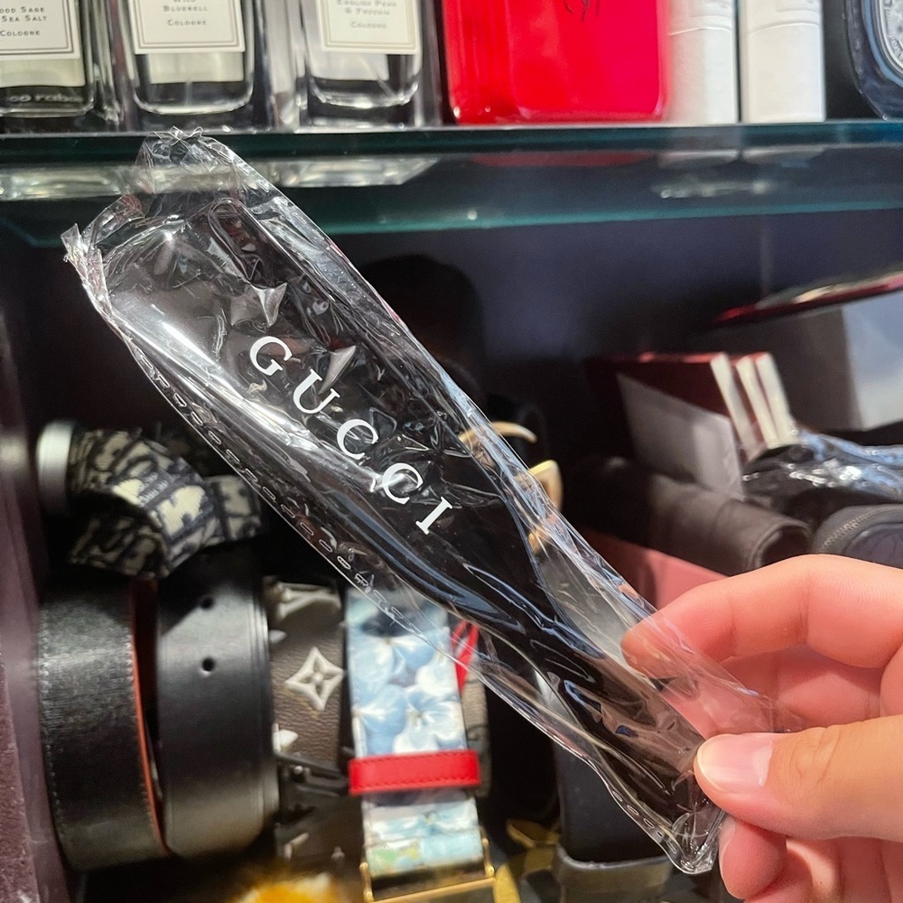 Gucci shoehorn